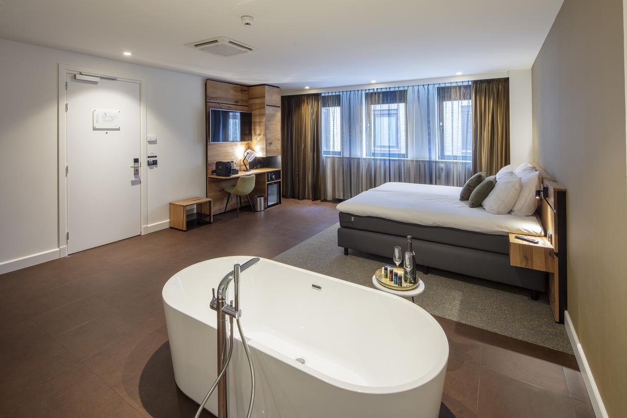 Hotel Theaterhotel 4*